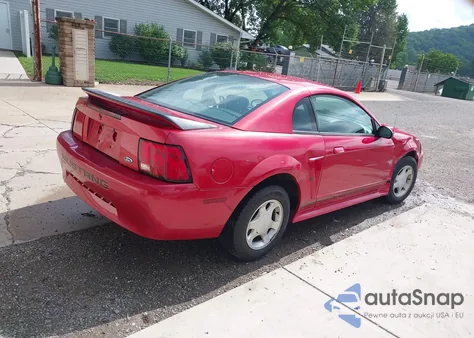 2000 Ford Mustang from USA, damaged, VIN 1FAFP4040YF245895